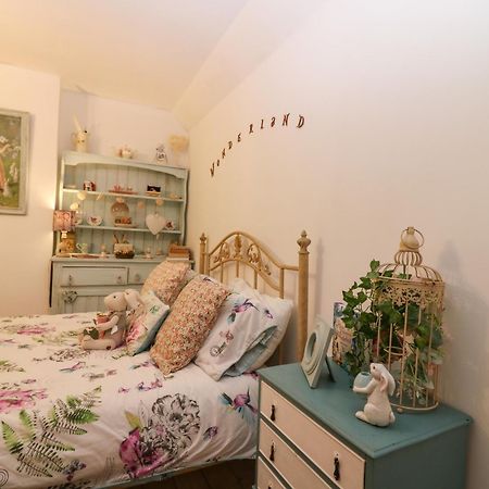 Wonderland Cottage Cupar Bagian luar foto